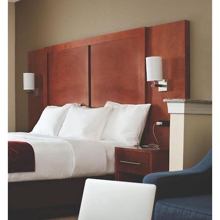 Comfort Inn & Suites Greenville I-70 Kültér fotó