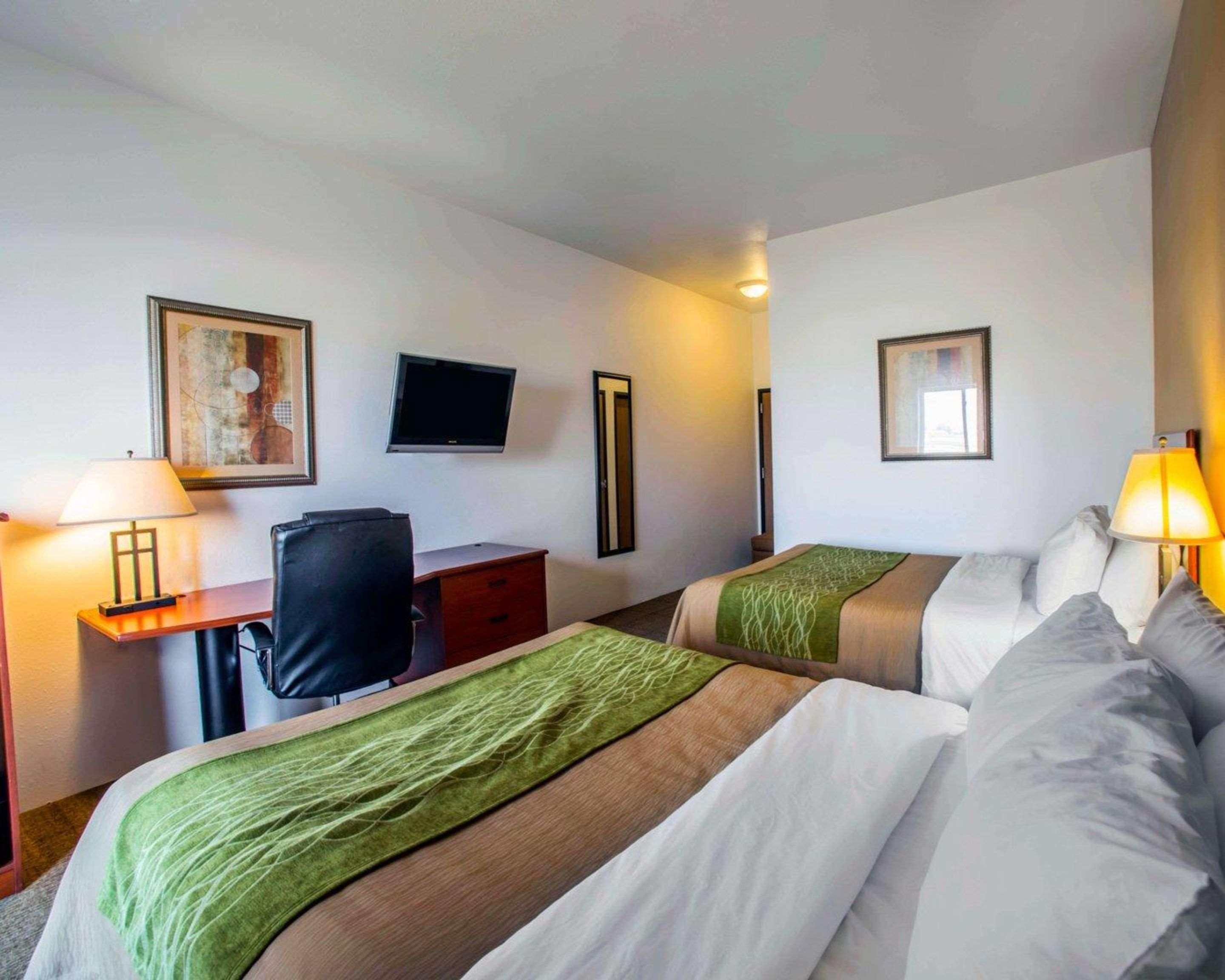 Comfort Inn & Suites Greenville I-70 Kültér fotó