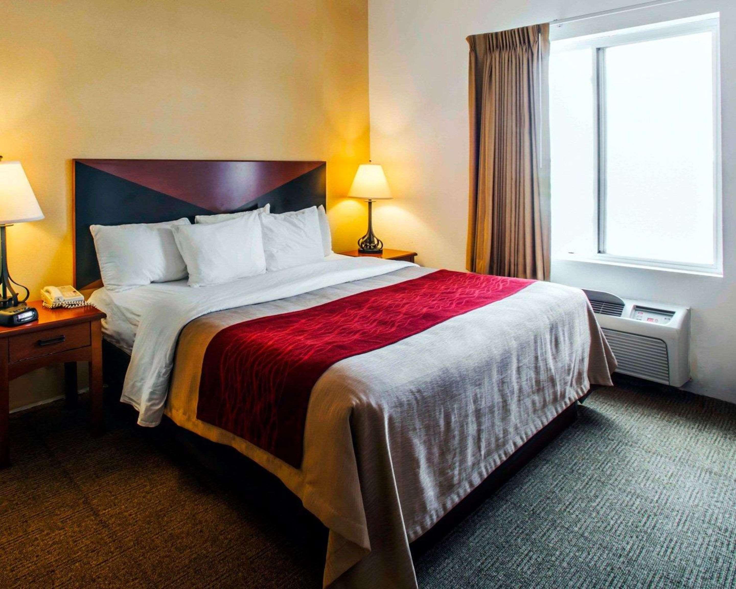 Comfort Inn & Suites Greenville I-70 Kültér fotó