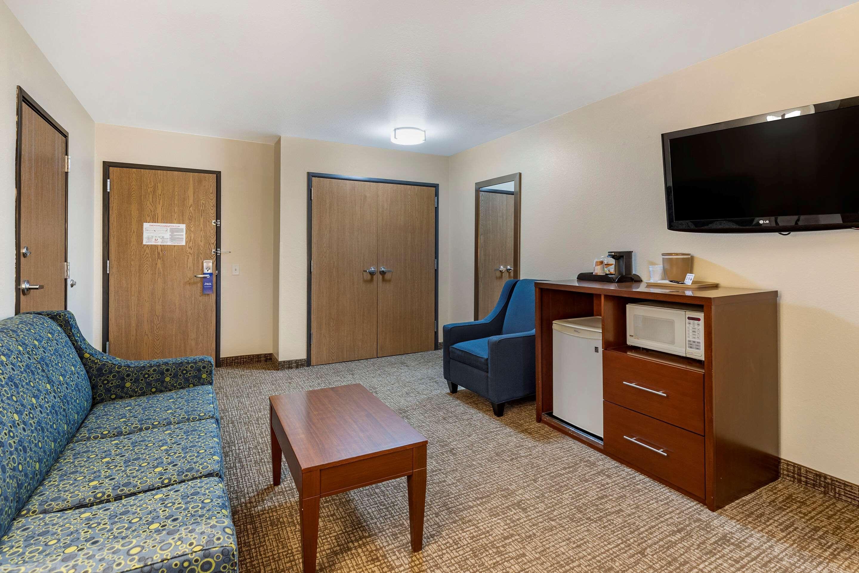 Comfort Inn & Suites Greenville I-70 Kültér fotó