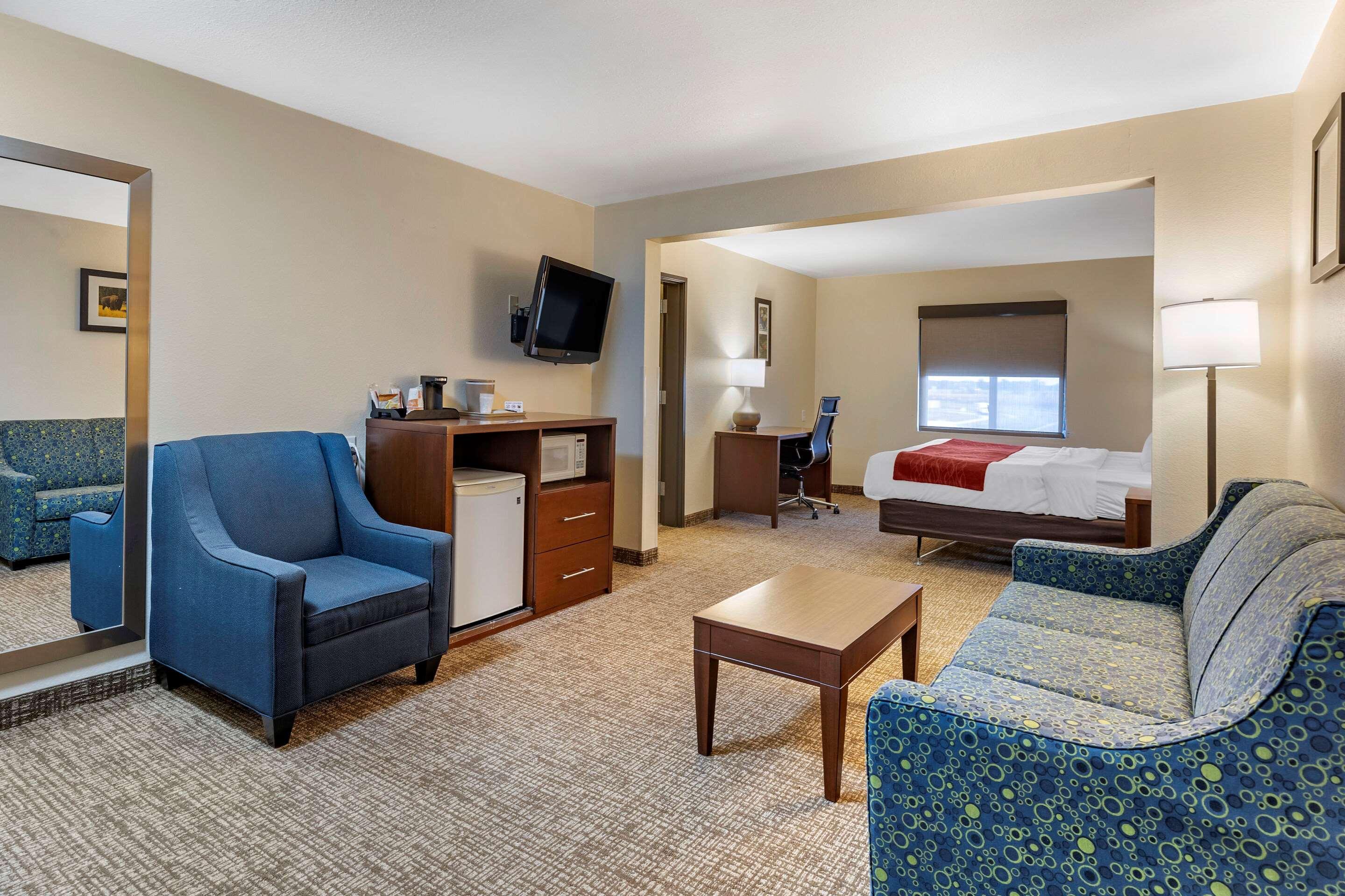 Comfort Inn & Suites Greenville I-70 Kültér fotó
