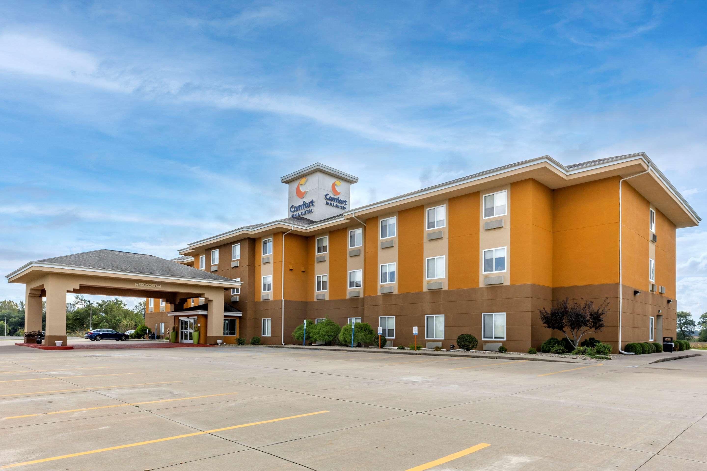 Comfort Inn & Suites Greenville I-70 Kültér fotó
