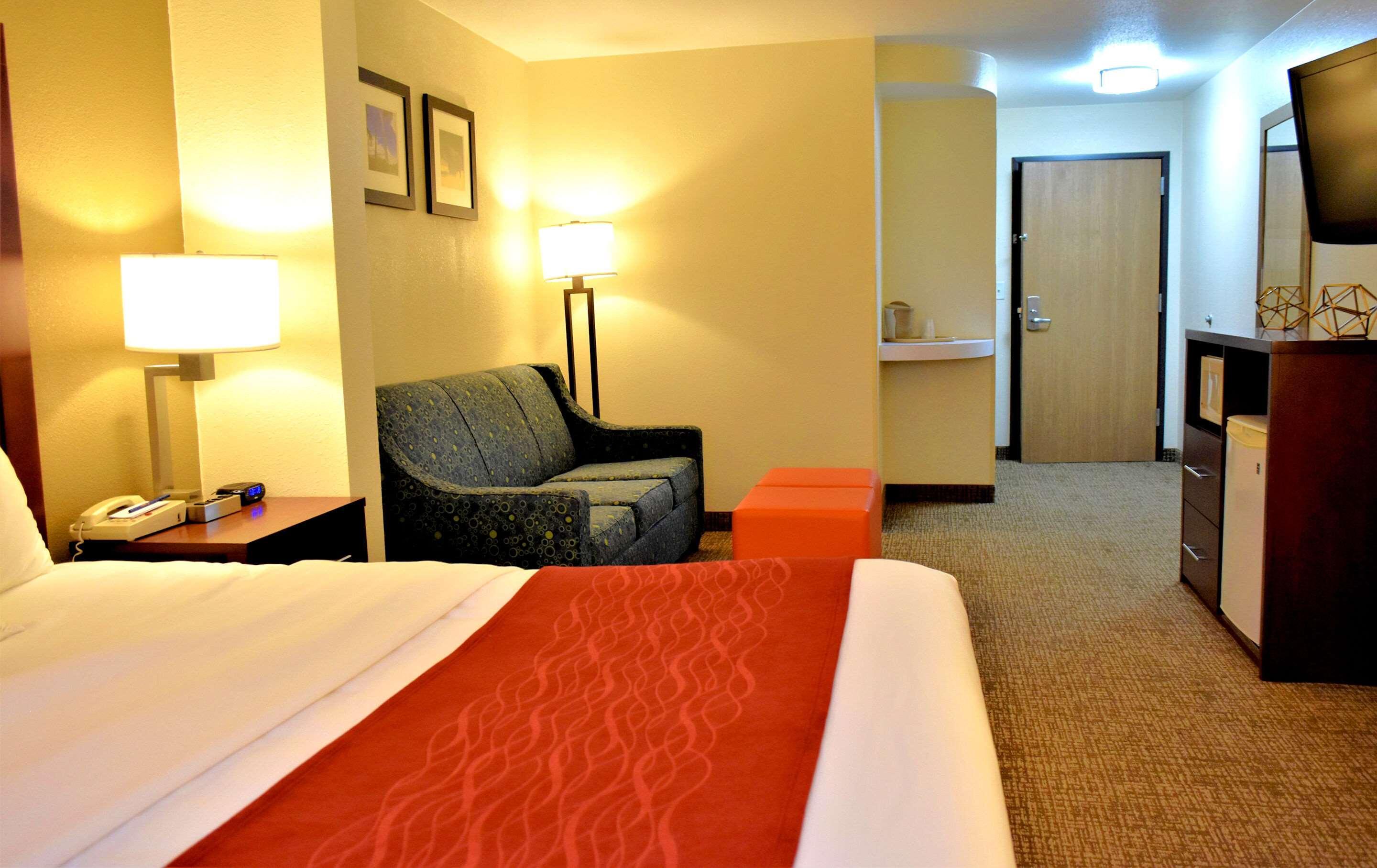Comfort Inn & Suites Greenville I-70 Kültér fotó