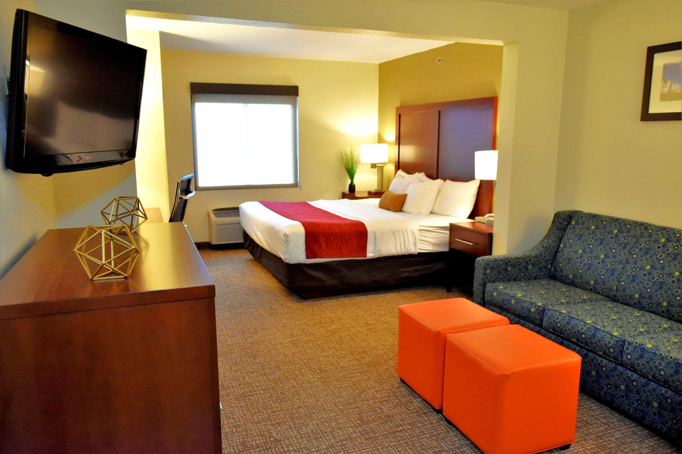 Comfort Inn & Suites Greenville I-70 Kültér fotó