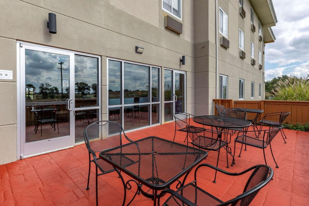 Comfort Inn & Suites Greenville I-70 Kültér fotó